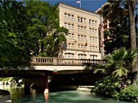 San Antonio Riverwalk Hotels: Drury Inn and Suites Riverwalk